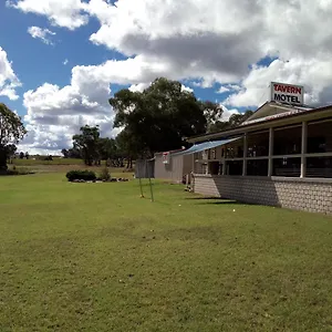 Tavern Ballandean